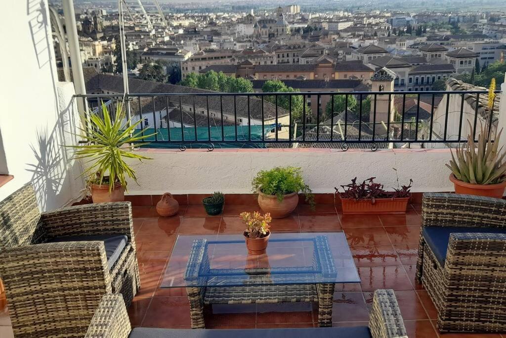 Appartement Apartamento Con Vistas En Albaicin II à Grenade Extérieur photo